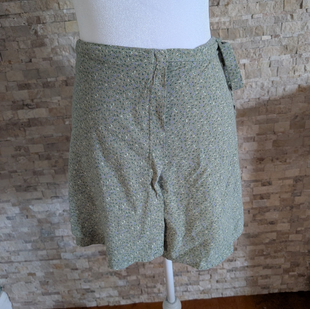 Brandy Melville Floral Genevieve Green Wrap Skirt One Size Clean Girl Coquette image 4